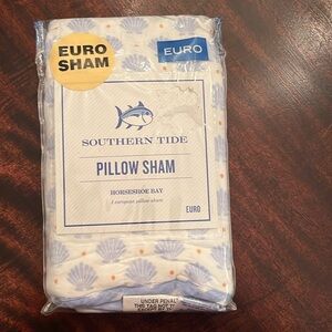 Southern Tide “Horseshoe Bay” Euro Sham